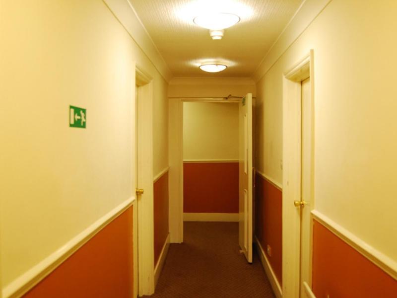Hillingdon Lodge Exteriör bild